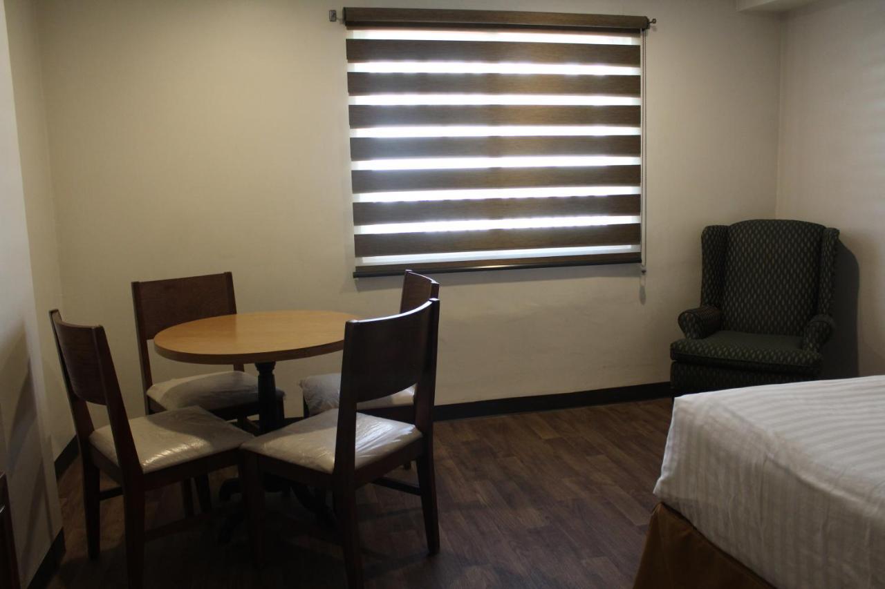 אידלגו דל פראל Hotel Adriana מראה חיצוני תמונה